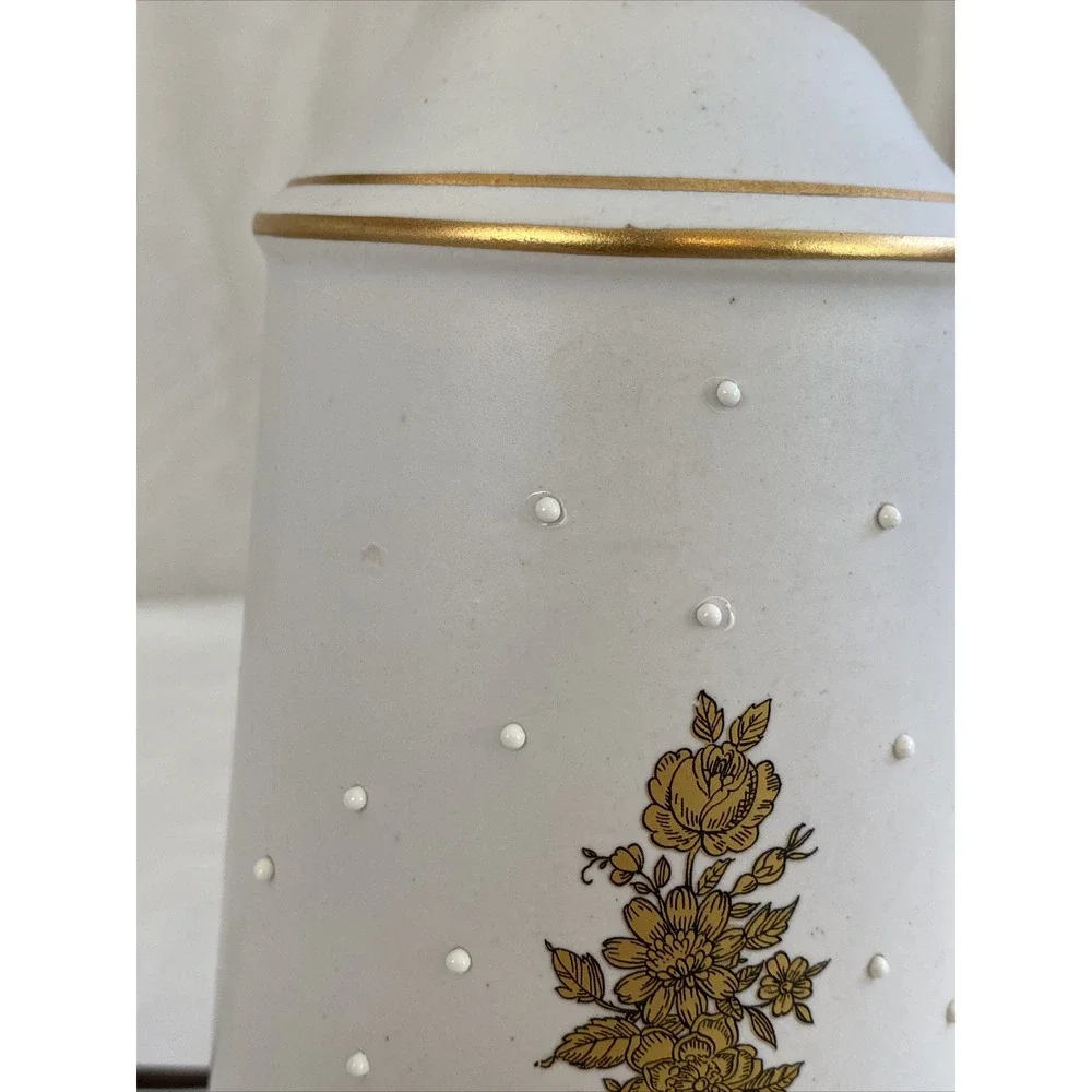 VTG Metal Tole Style Table Lamp White Gold‎ Floral 21